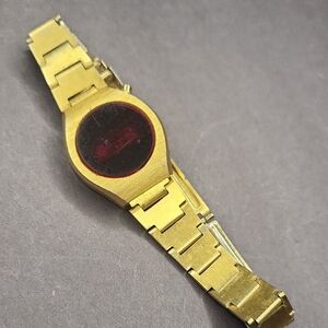 Vintage Gold  Digital Watch